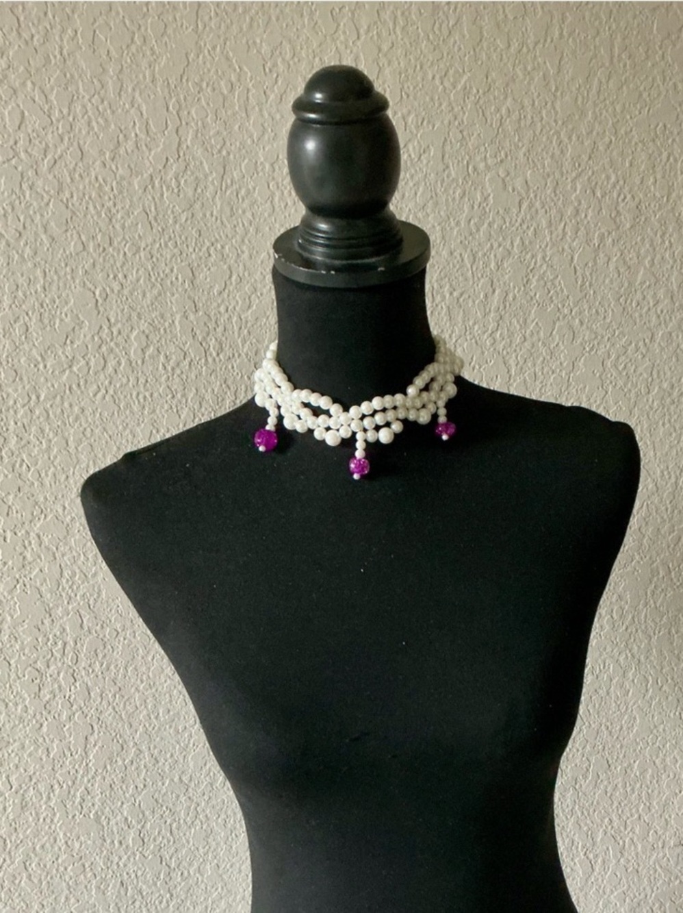 Pearl Choker Necklace with Purple Crystal Drops